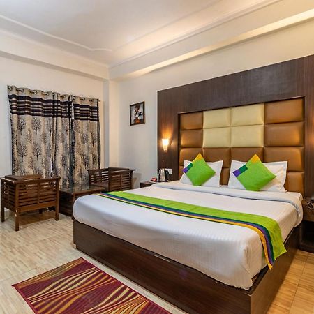 Treebo Snow View Resort Kufri With Mountain View Shimla Exterior photo
