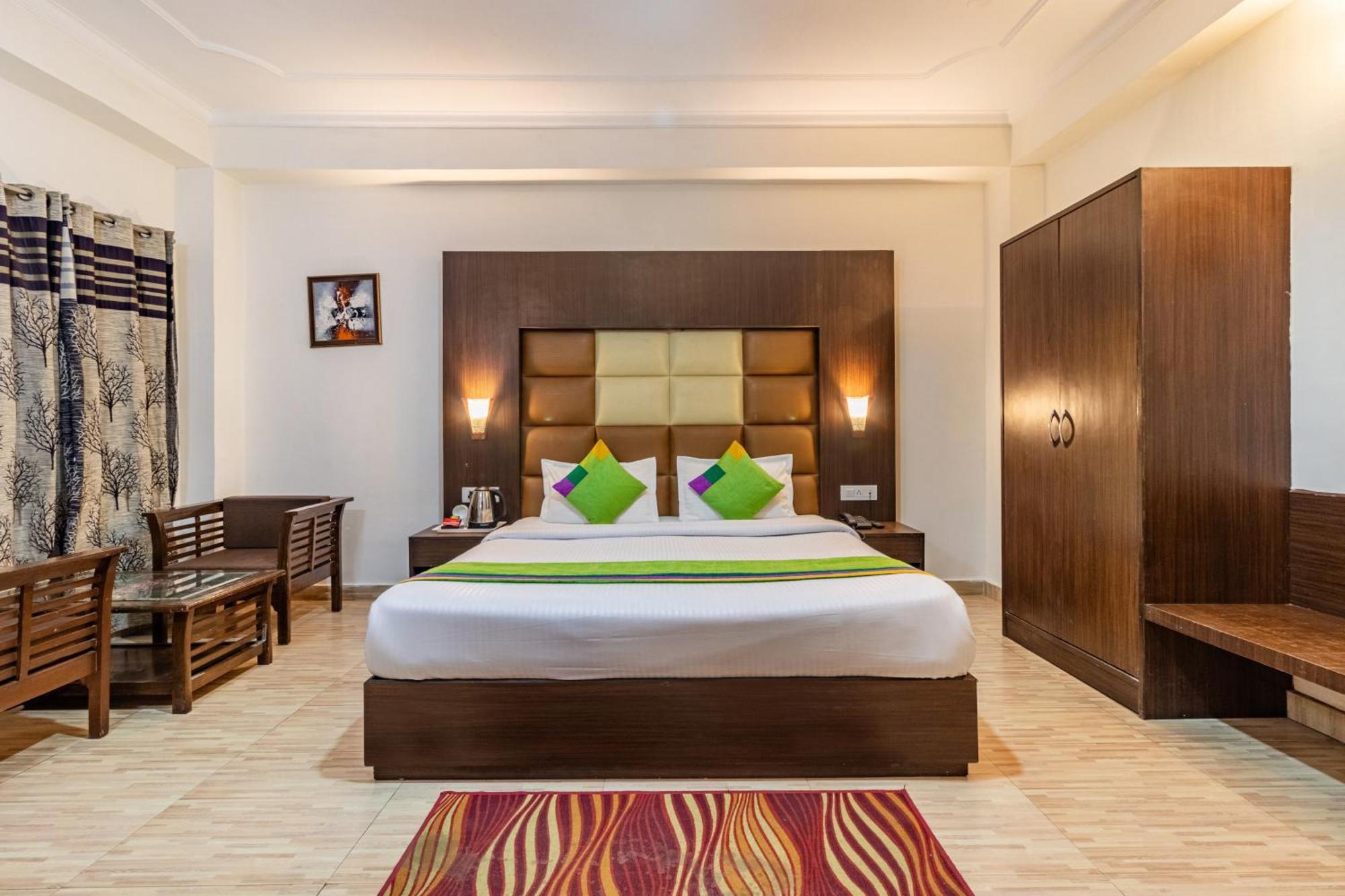 Treebo Snow View Resort Kufri With Mountain View Shimla Exterior photo