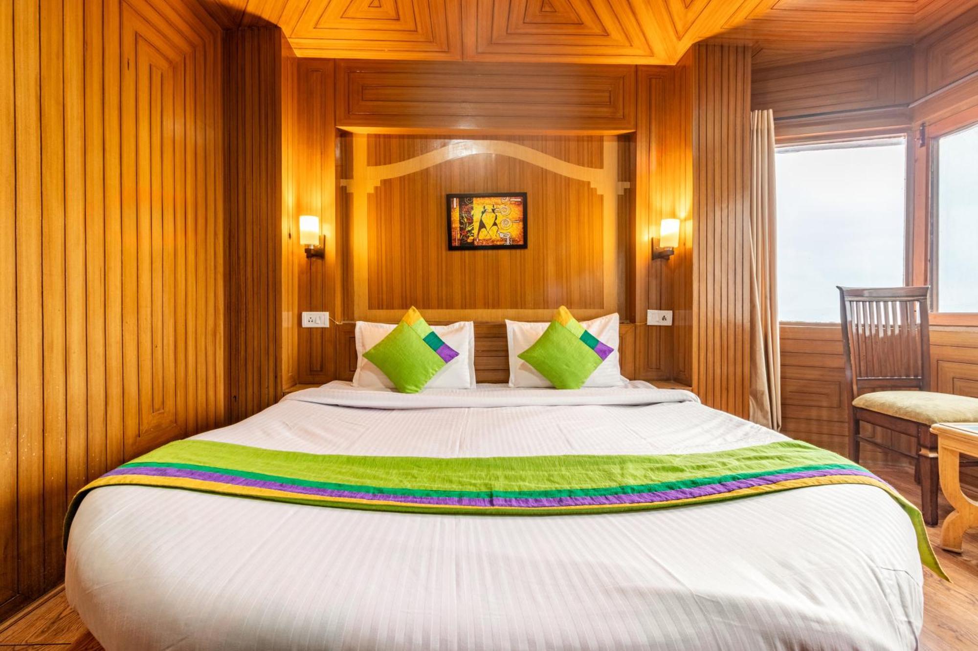 Treebo Snow View Resort Kufri With Mountain View Shimla Exterior photo