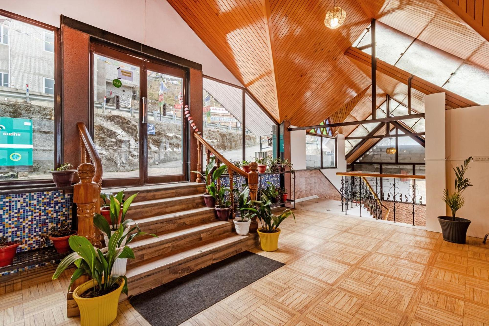 Treebo Snow View Resort Kufri With Mountain View Shimla Exterior photo