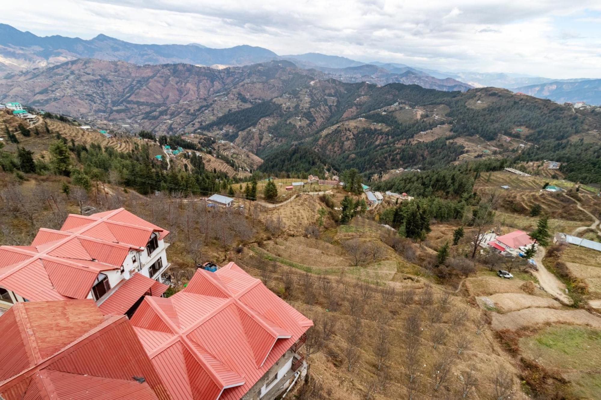Treebo Snow View Resort Kufri With Mountain View Shimla Exterior photo